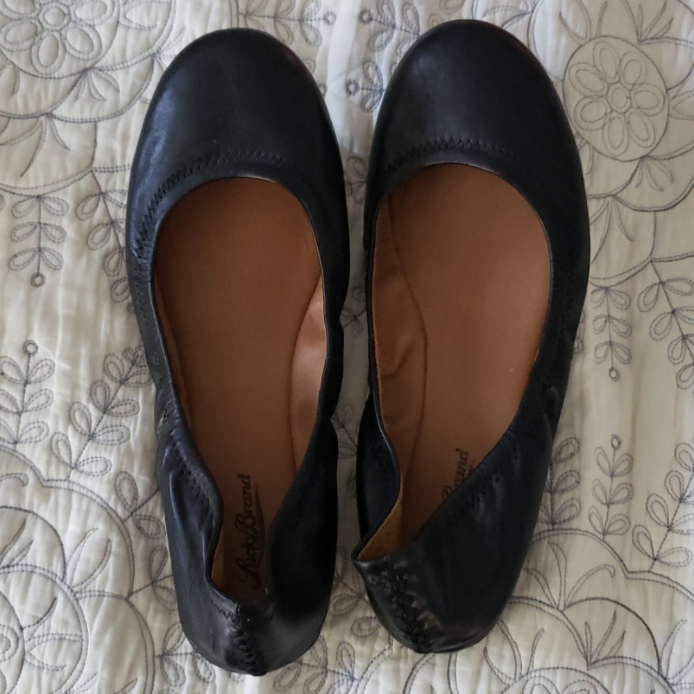 Lucky brand leather flats
